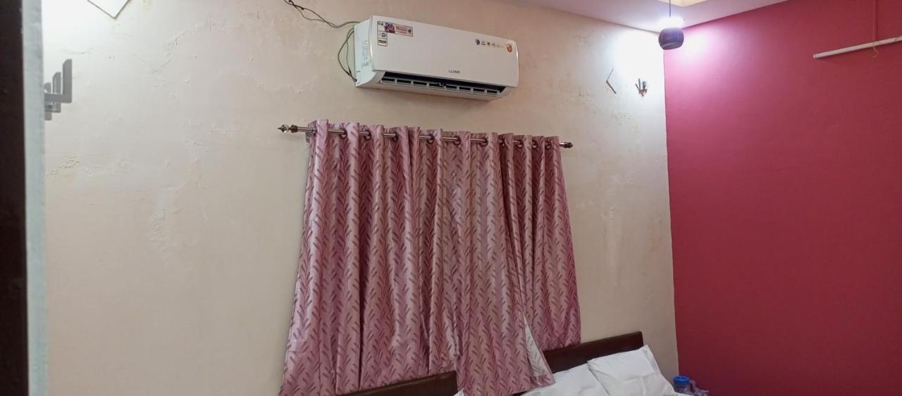 Aashirwad Residency Bed & Breakfast Ujjain Ngoại thất bức ảnh