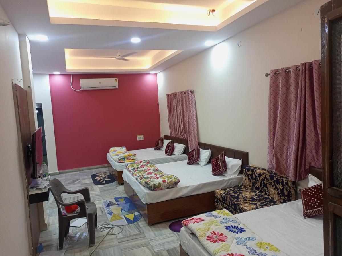 Aashirwad Residency Bed & Breakfast Ujjain Ngoại thất bức ảnh