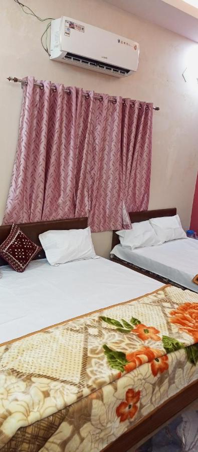 Aashirwad Residency Bed & Breakfast Ujjain Ngoại thất bức ảnh