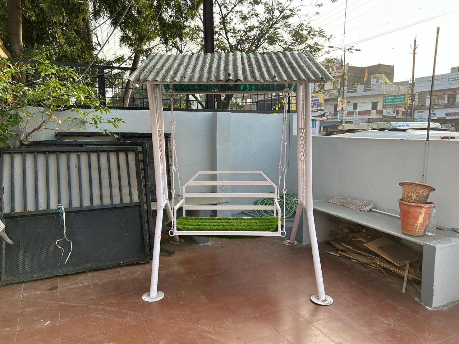 Aashirwad Residency Bed & Breakfast Ujjain Phòng bức ảnh